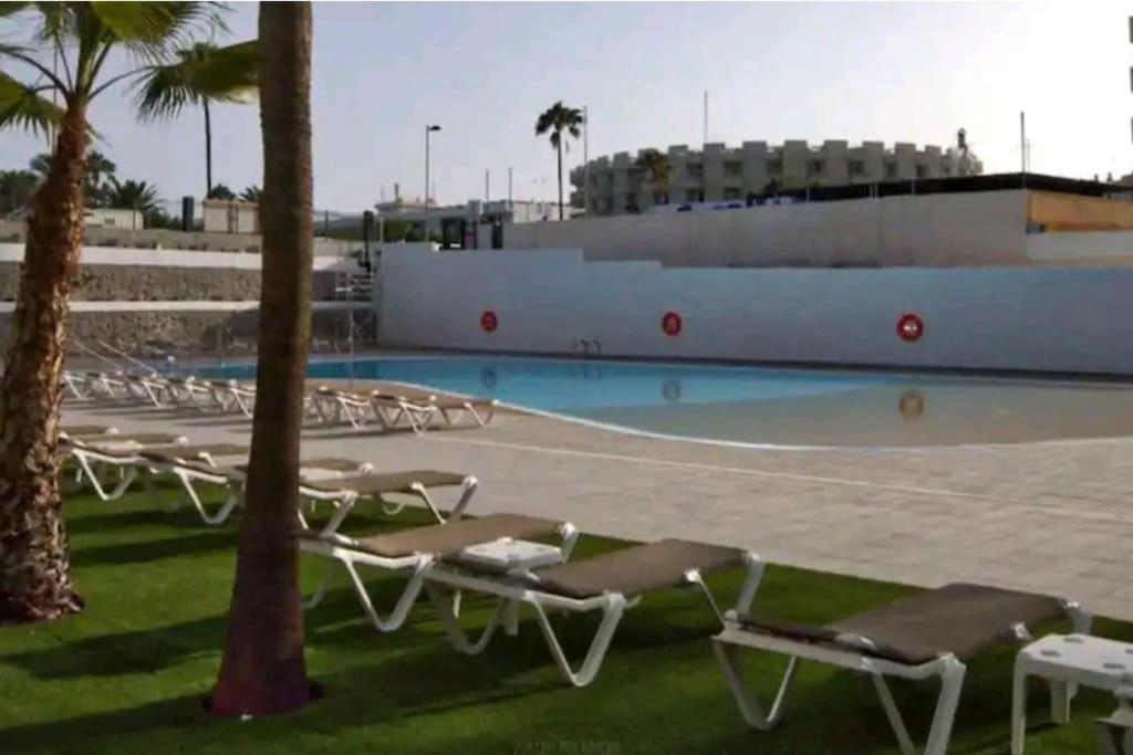 Traumhafte Wohnung Mit Panoramablick Und Pool ปลายา เดล อิงเกลส ภายนอก รูปภาพ